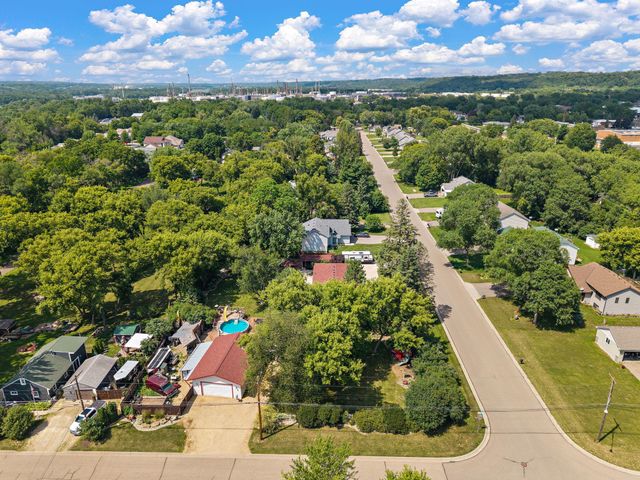 1049 2nd Street, Saint Paul Park, MN 55071