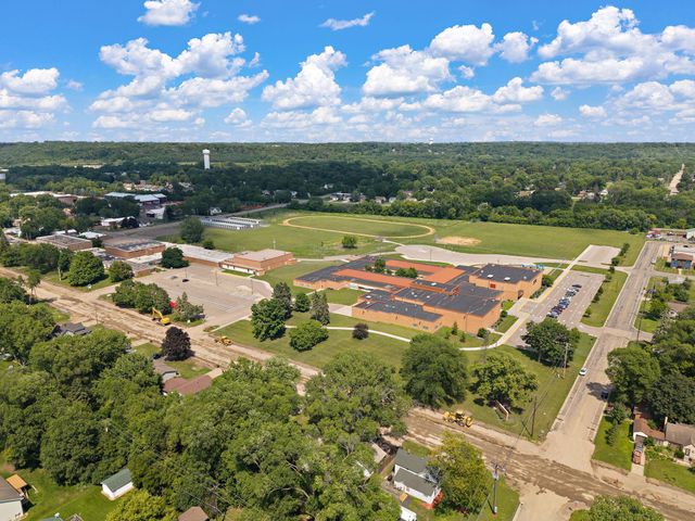 1049 2nd Street, Saint Paul Park, MN 55071
