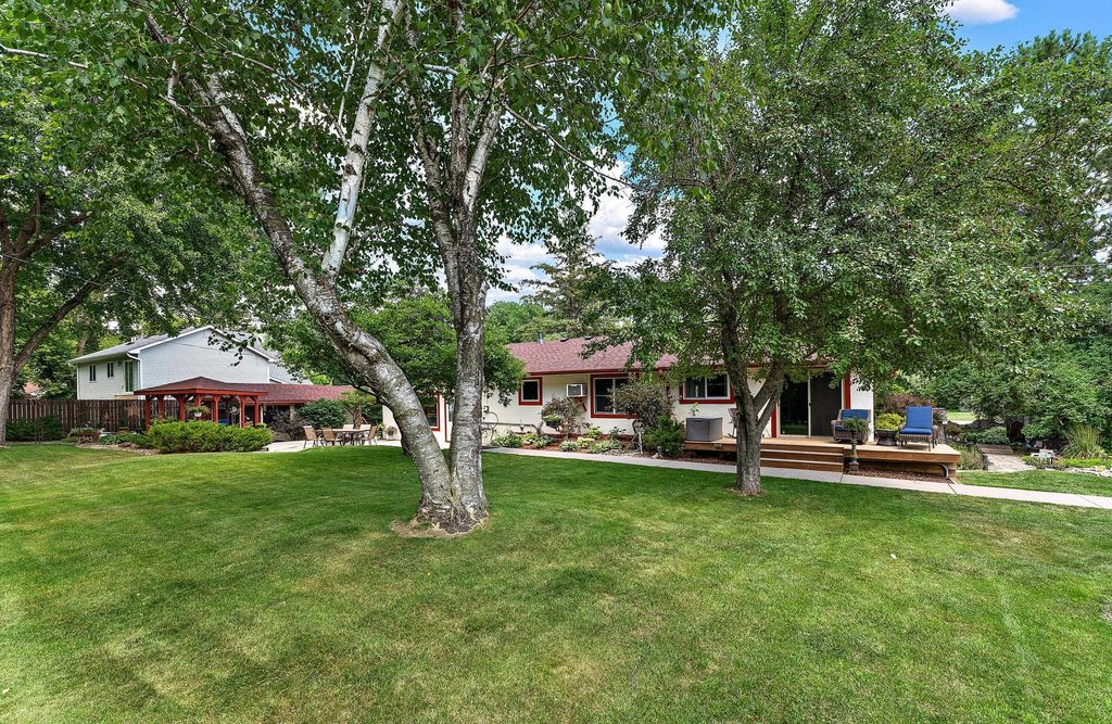 1049 2nd Street, Saint Paul Park, MN 55071 — photo 2