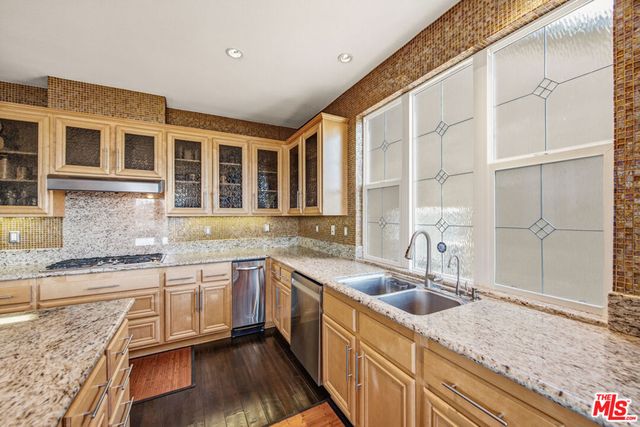 868 Kingsford Street, Monterey Park, CA 91754
