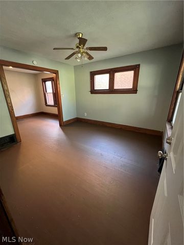 1742 Ford Avenue 1, Akron, OH 44305