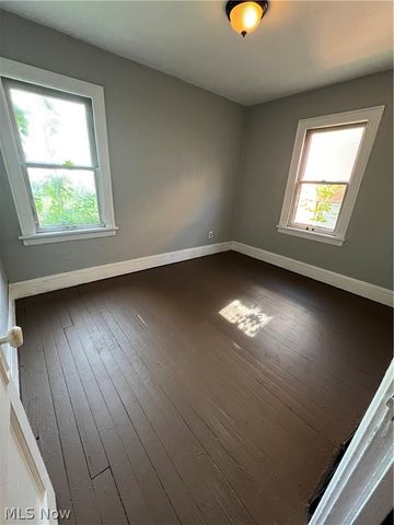 1742 Ford Avenue 1, Akron, OH 44305