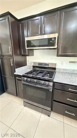 3929 Yang Court, Las Vegas, NV 89129