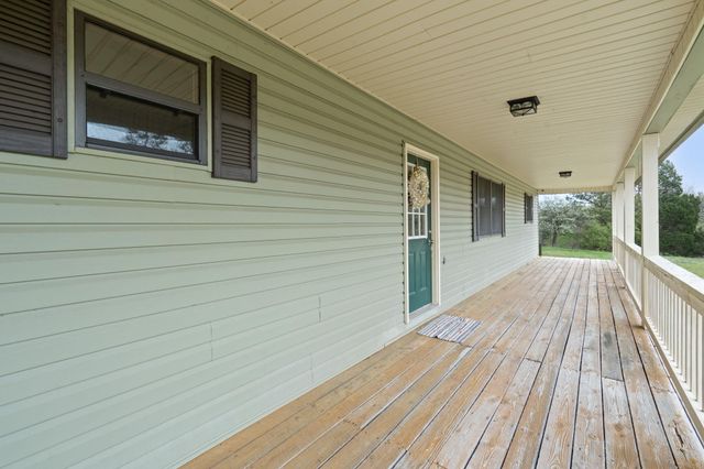 154 Potter Place Road NW, Charleston, TN 37310