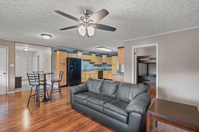 154 Potter Place Road NW, Charleston, TN 37310