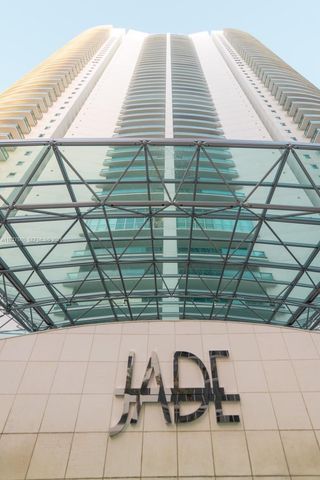 1331 Brickell Bay Dr 3607, Miami, FL 33131