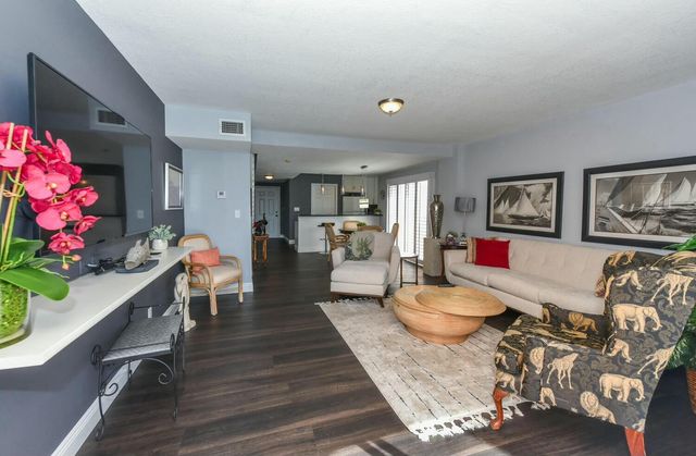353 S US Hwy 1 B306, Jupiter, FL 33477