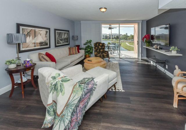 353 S US Hwy 1 B306, Jupiter, FL 33477