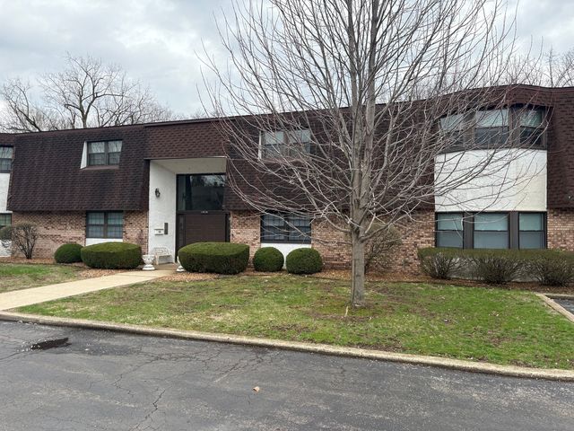 1070 S Nelson Avenue 2, Kankakee, IL 60901