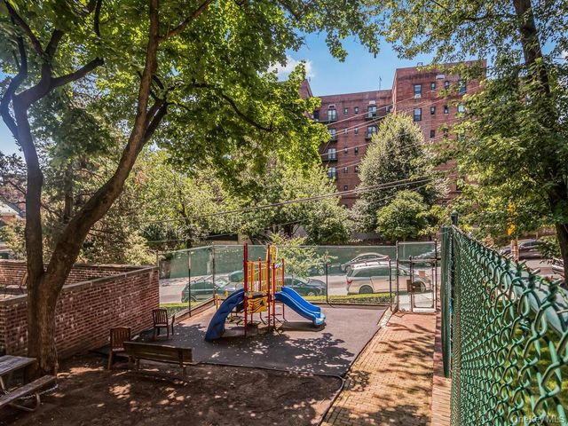 5601 Riverdale Avenue 3R, Bronx, NY 10471