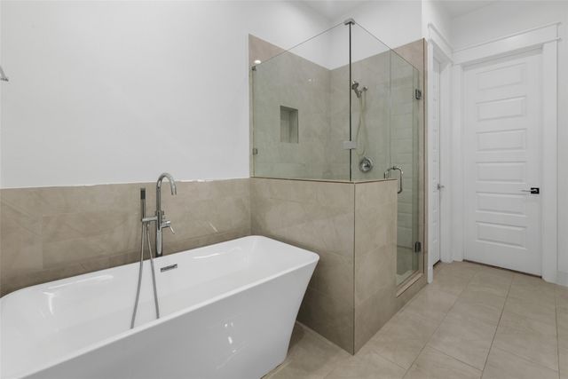 513 Schweikhardt Street, Houston, TX 77020