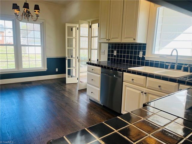 689 Lanier Road, Lexington, NC 27295