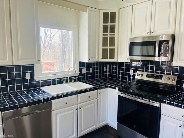 689 Lanier Road, Lexington, NC 27295