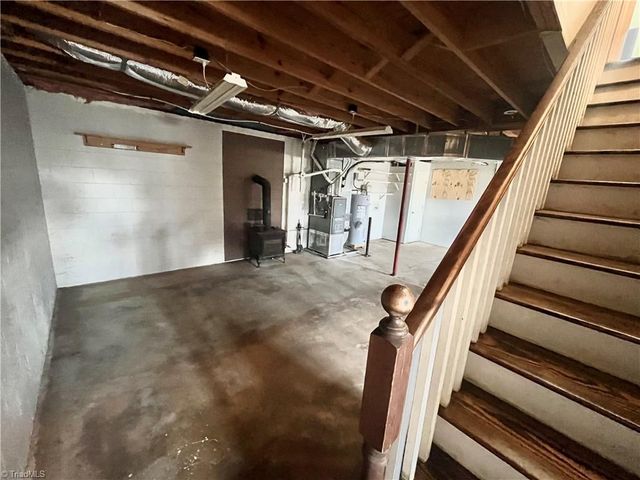 689 Lanier Road, Lexington, NC 27295