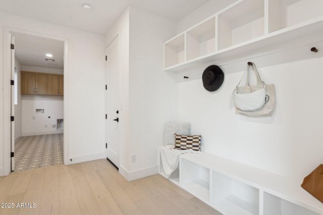 6330 N 10TH Drive, Phoenix, AZ 85013