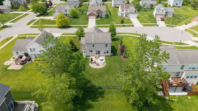 7206 Meadowgrass Court SE, Caledonia, MI 49316
