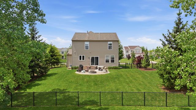 7206 Meadowgrass Court SE, Caledonia, MI 49316