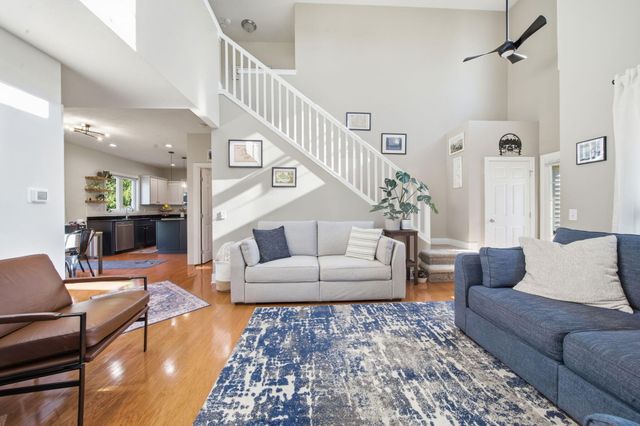 7206 Meadowgrass Court SE, Caledonia, MI 49316