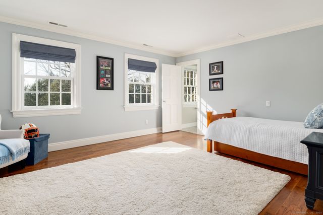 182 Taconic Road, Greenwich, CT 06831