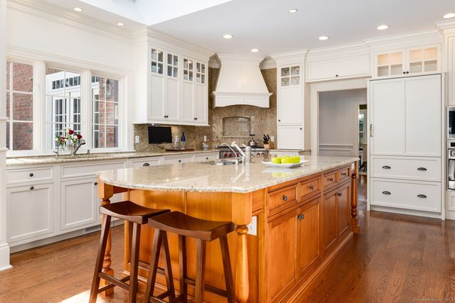 182 Taconic Road, Greenwich, CT 06831