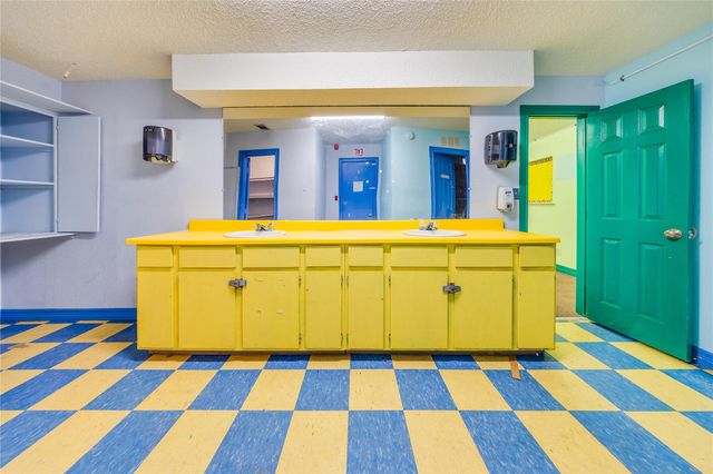 4227 Old Chocolate Bayou Road, Manvel, TX 77578