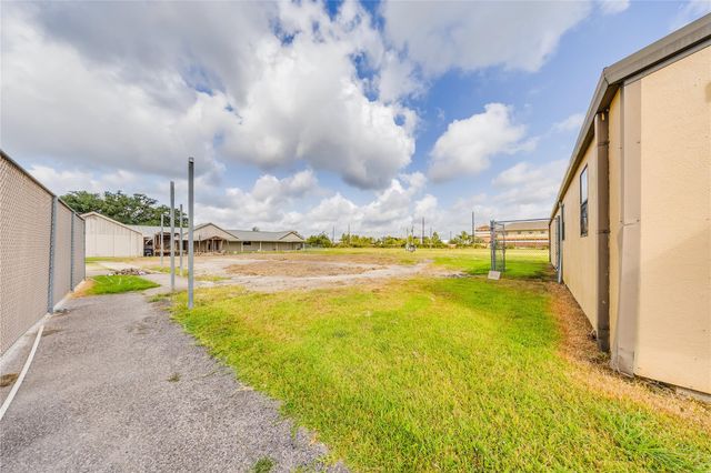 4227 Old Chocolate Bayou Road, Manvel, TX 77578