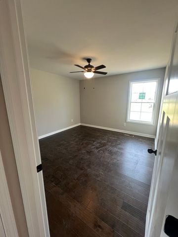 131 N Harris Ln, Portland, TN 37148