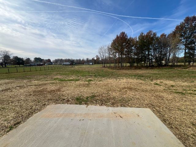 131 N Harris Ln, Portland, TN 37148