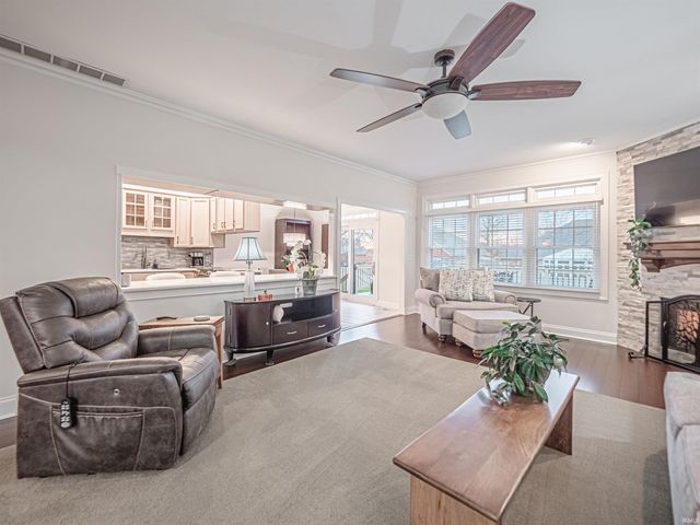 3247 Cobblefield Drive, Evansville, IN 47711