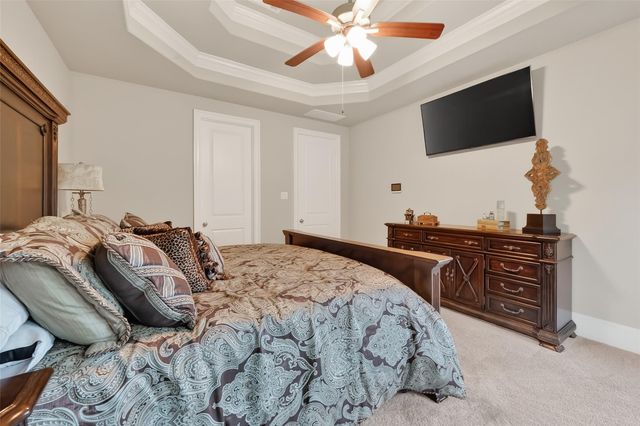 457 Auburn Pines Drive, Montgomery, TX 77316