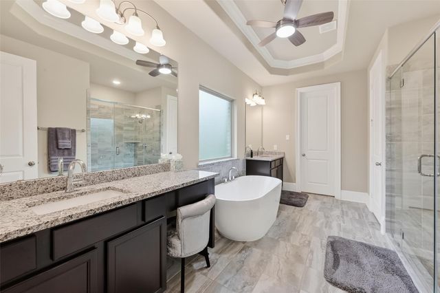 457 Auburn Pines Drive, Montgomery, TX 77316