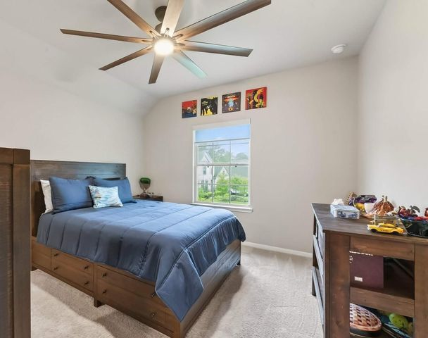 457 Auburn Pines Drive, Montgomery, TX 77316