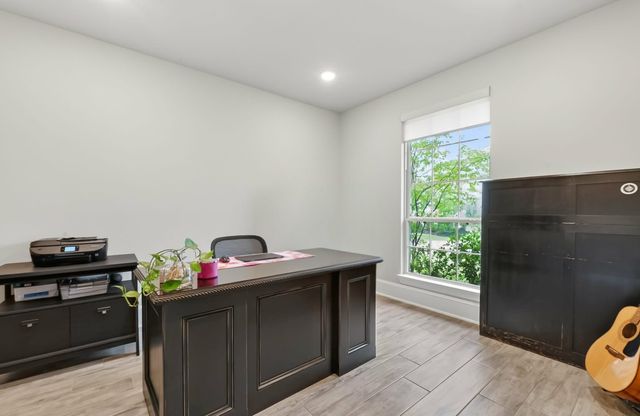 457 Auburn Pines Drive, Montgomery, TX 77316