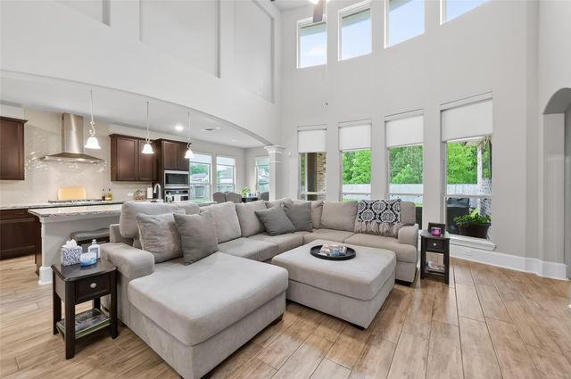 457 Auburn Pines Drive, Montgomery, TX 77316