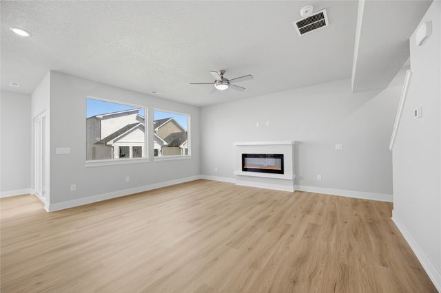 1421 NW Timber Lane, Grimes, IA 50111