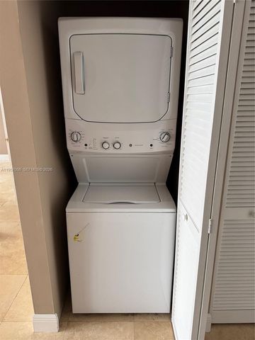 4100 Salzedo St 505, Coral Gables, FL 33146