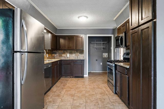 101 Hood Place, Hot Springs, AR 71901