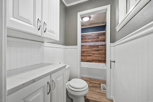 101 Hood Place, Hot Springs, AR 71901