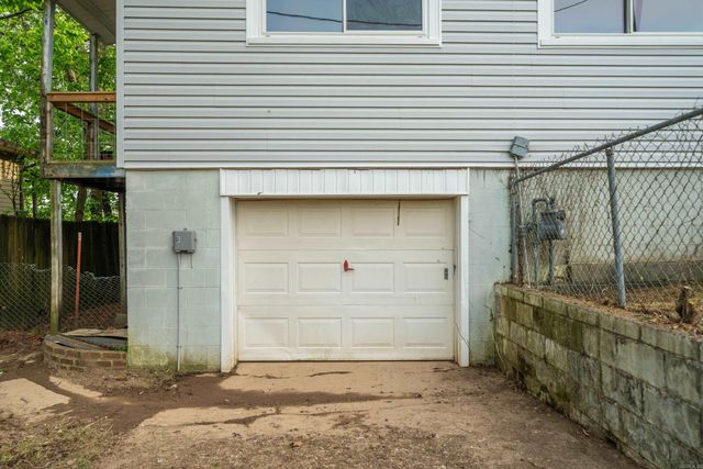 101 Hood Place, Hot Springs, AR 71901