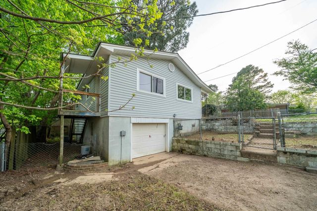 101 Hood Place, Hot Springs, AR 71901