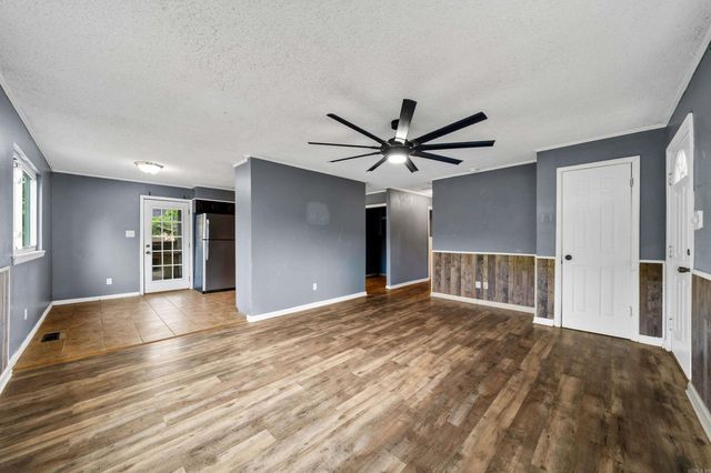 101 Hood Place, Hot Springs, AR 71901