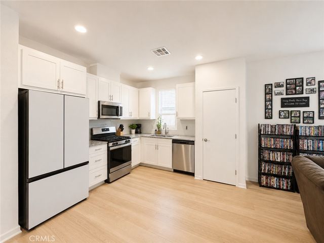 5491 Seacliff 113, San Diego, CA 92154