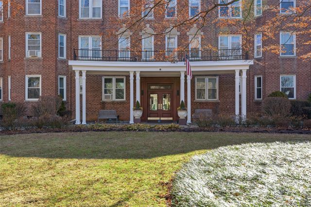 101 Old Mamaroneck Road 1c5, White Plains, NY 10605