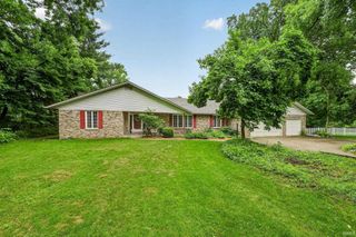 51877 N Shoreham Court, South Bend, IN 46637