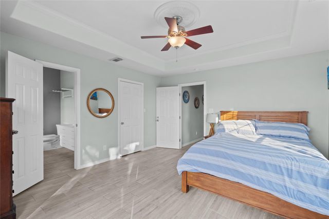 9605 Teichman Road, Galveston, TX 77554