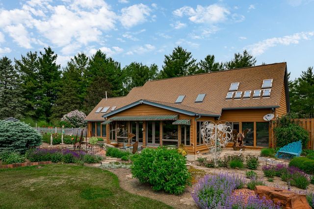 29295 N Callahan Road, Wauconda, IL 60084