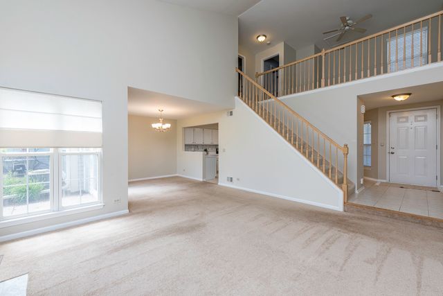 36111 N New Bridge Court, Gurnee, IL 60031