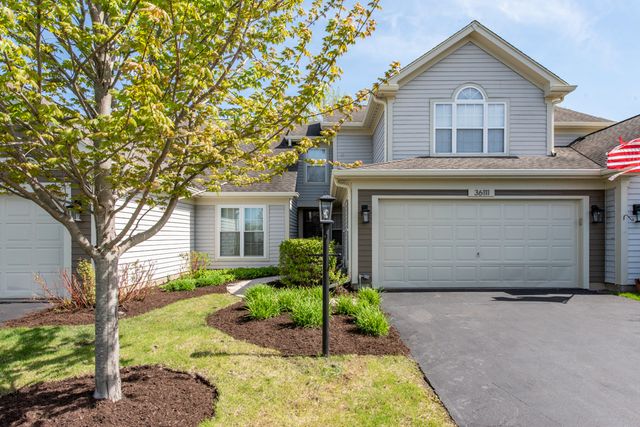 36111 N New Bridge Court, Gurnee, IL 60031