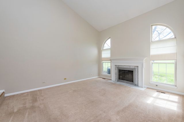 36111 N New Bridge Court, Gurnee, IL 60031