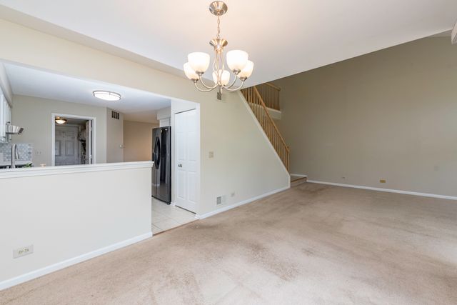 36111 N New Bridge Court, Gurnee, IL 60031